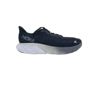 22 - Hoka Arahi 6 (2)