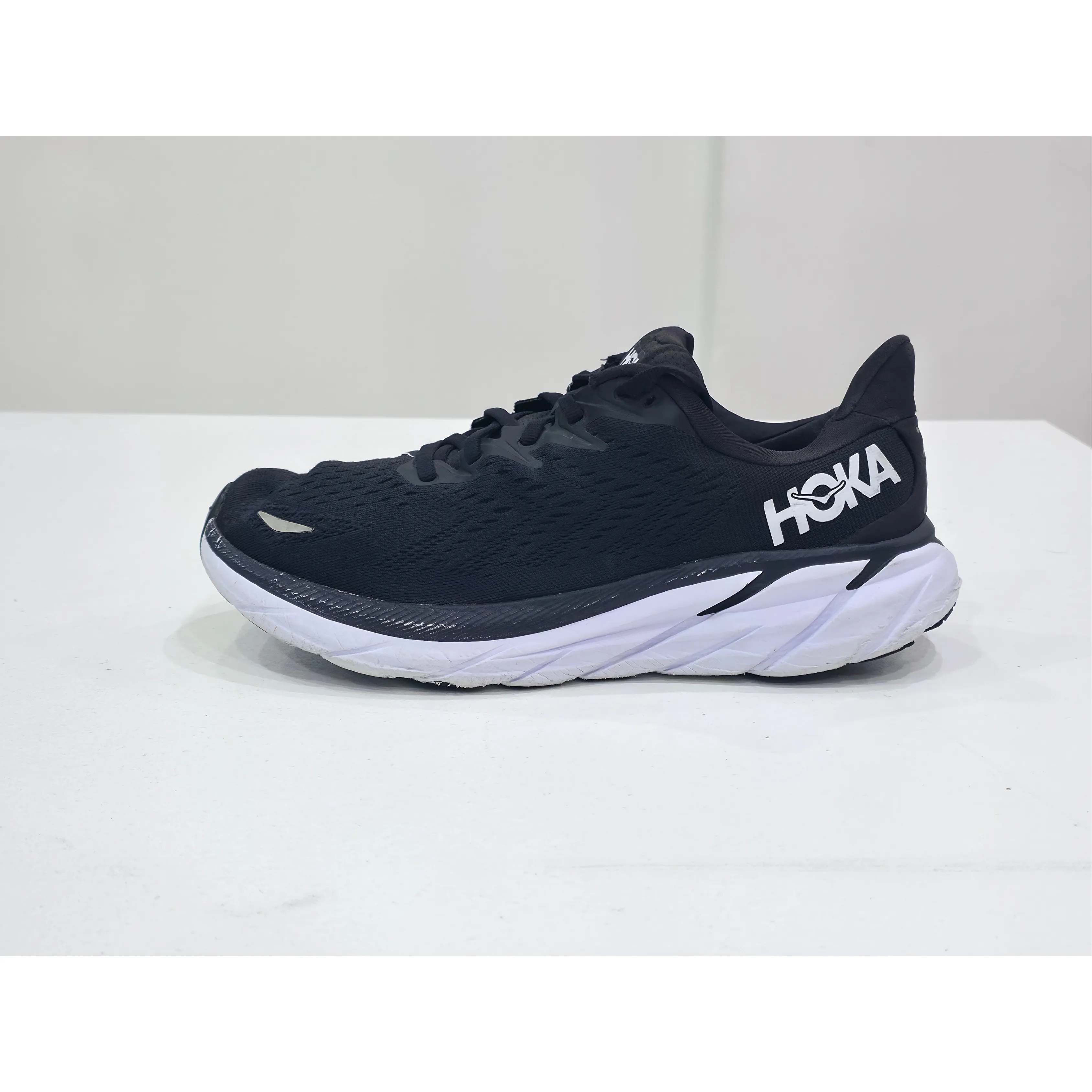 26 - Hoka Clifton 8 (2)