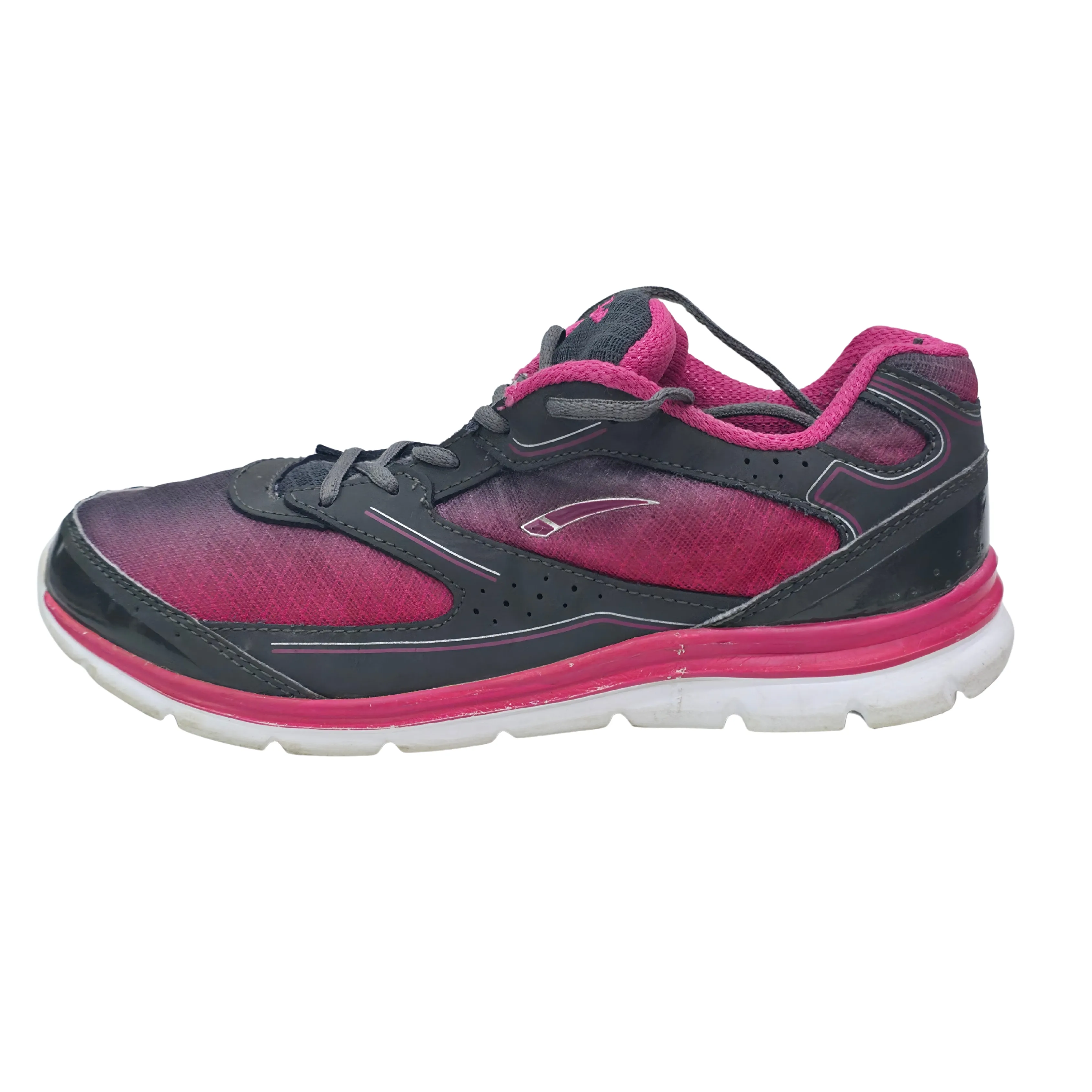 53 - La Gear shoes (2)