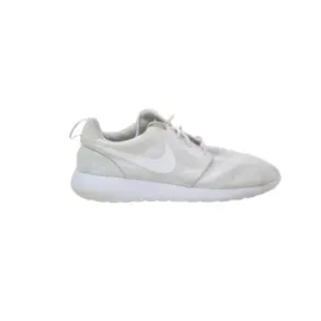 71 - Nike Roshe One (2)
